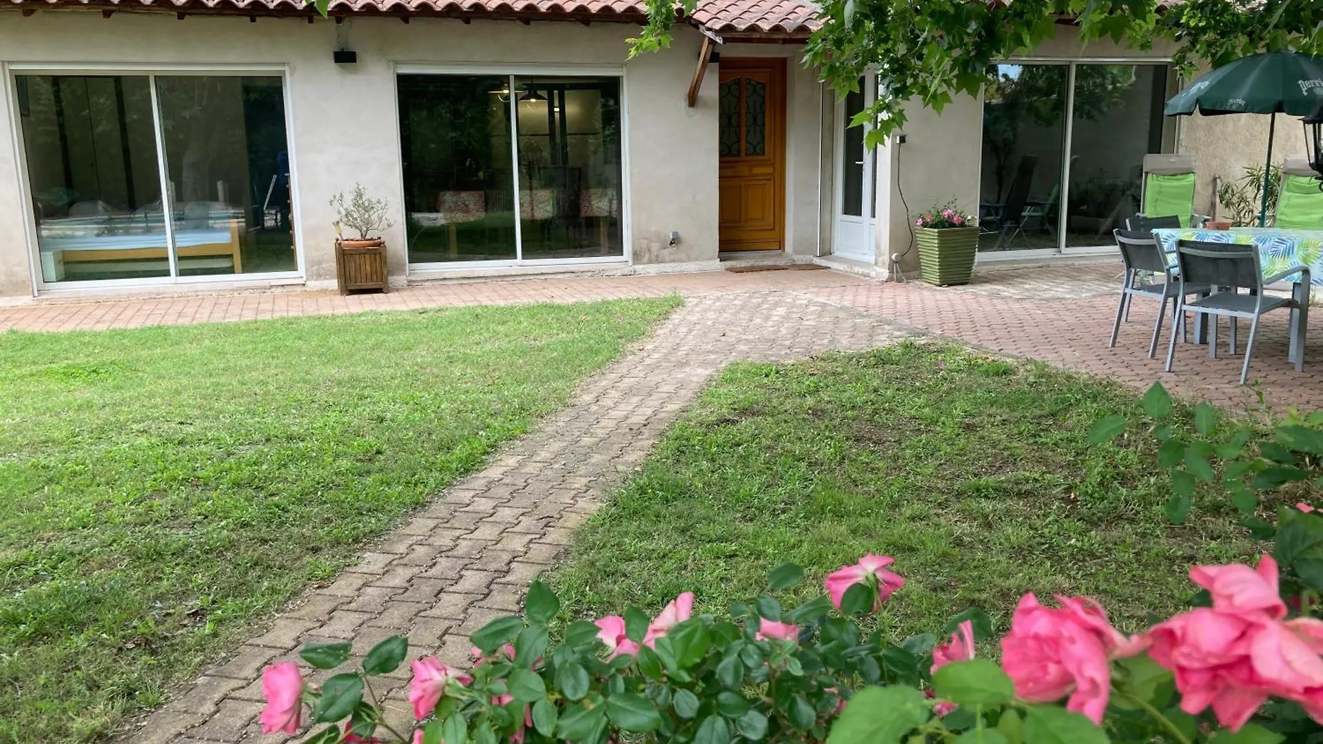 Villa Les Platanes Aix En Provence آيكس أومبروفينس